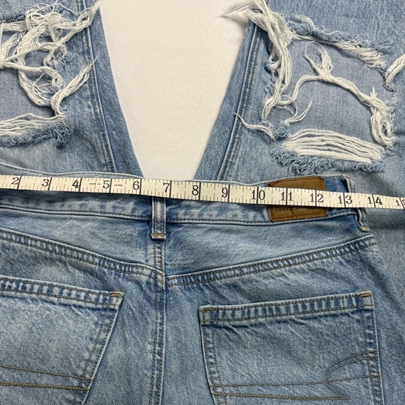 American Eagle Outfitters Sky Blue High Rise Jeans - Picture 4 of 9